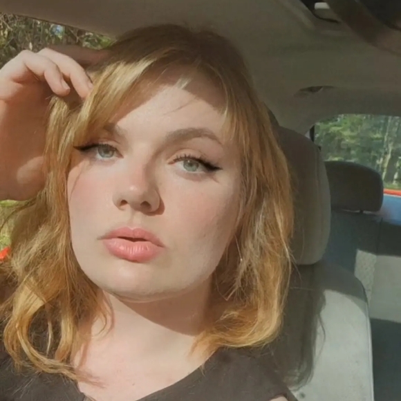 Meet your Posher, Shawnee - Picture 1 of 1